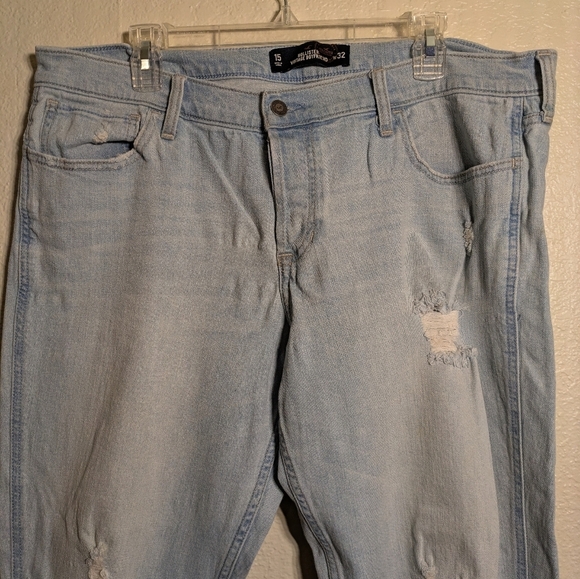 Holister Light Blue Distressed Jeans Size 15 W32 - Picture 4 of 8